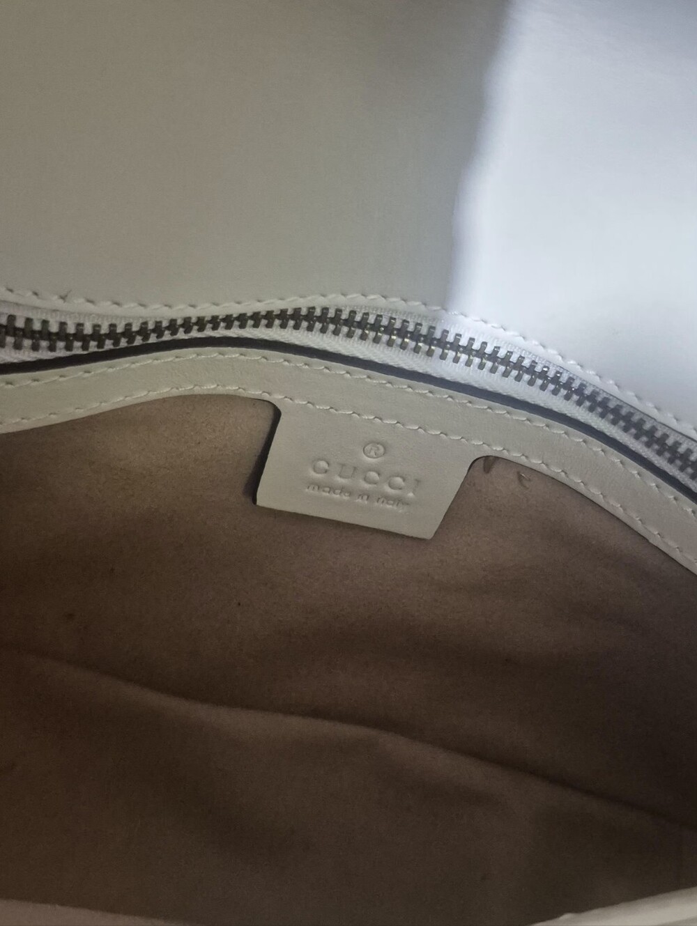 High End Replica - Picture 3 of 7